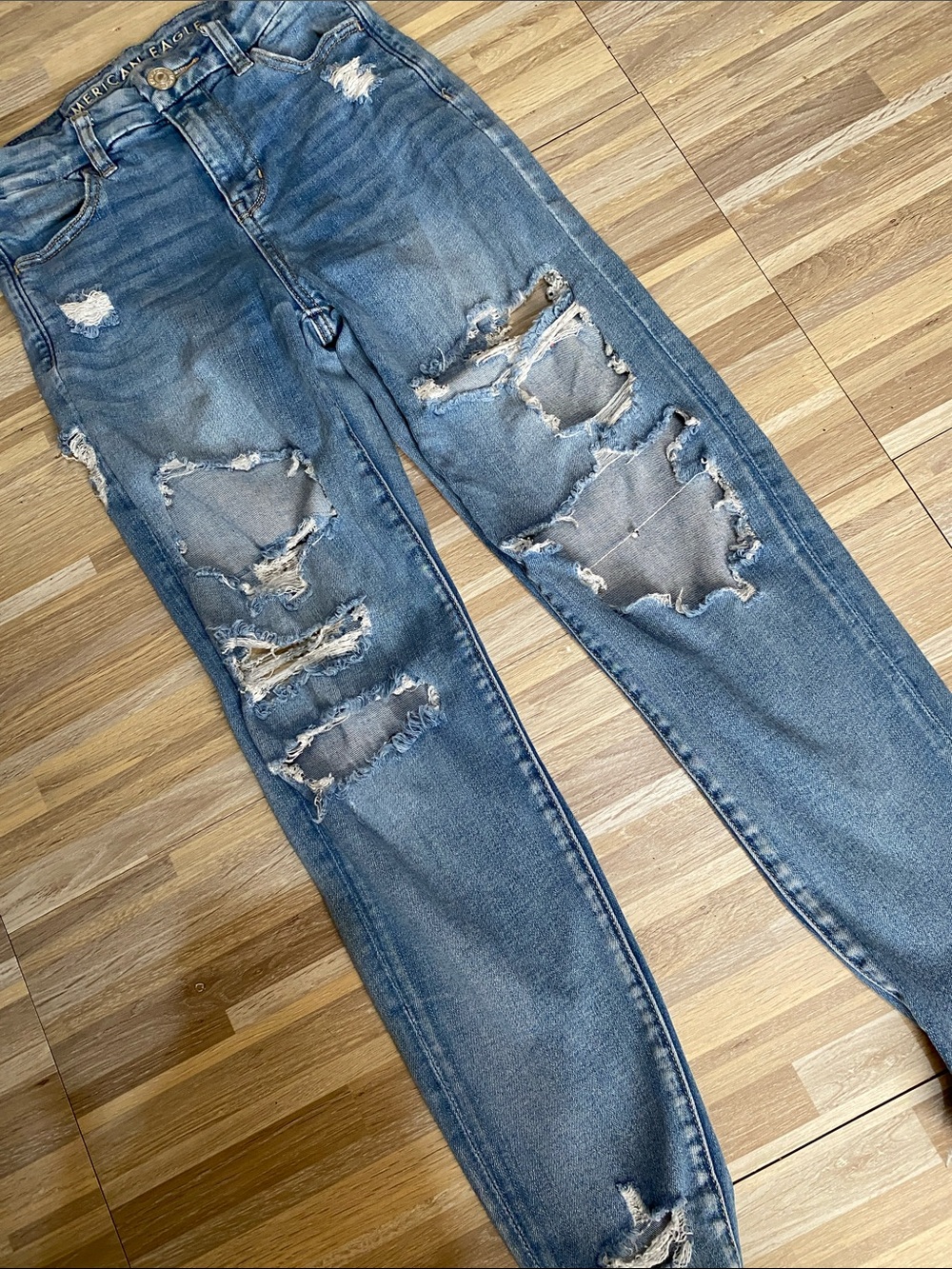 AMERICAN EAGLE Curvy High Rise DISTRESSED jeggings size women’s 000 short - Picture 4 of 10